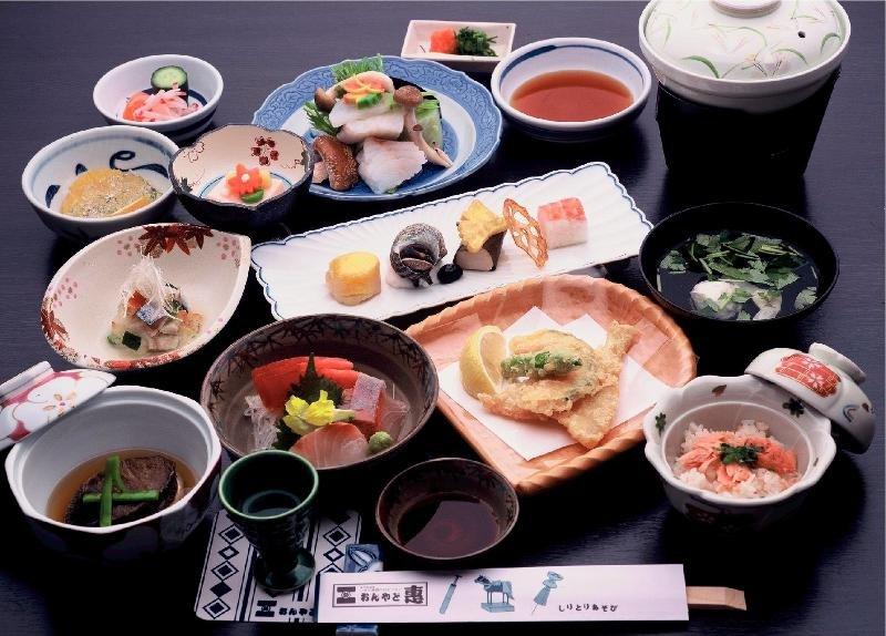 御宿惠 汤河原町 外观 照片